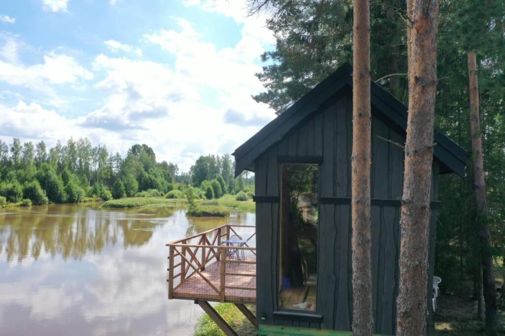 Dragon House In The Tree! Jacuzzi, Sauna ,Cinema,Heated Lici  Exteriér fotografie